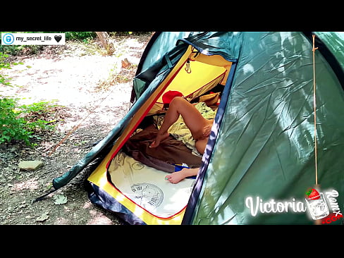 ❤️ Nakuha sa camera Madamdaming haltak off Stranger in a tent ️ Porno fb sa tl.xxxdl.ru ❌️❤
